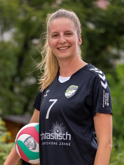 Julia Kurth